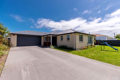 Photo of property in 11 Goldsmith Street, Waimate, 7924