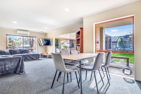 Photo of property in 6 Rays Way, Tuakau, 2121