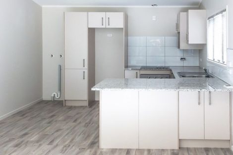 Photo of property in 64b Brian Crescent, Stanmore Bay, Whangaparaoa, 0932