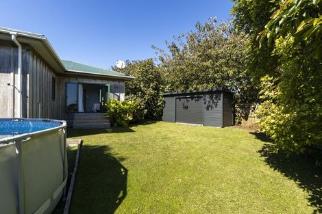 Photo of property in 128 Wairau Road, Oakura, 4314
