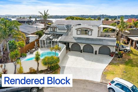 Photo of property in 10 Bungalore Place, Half Moon Bay, Auckland, 2012