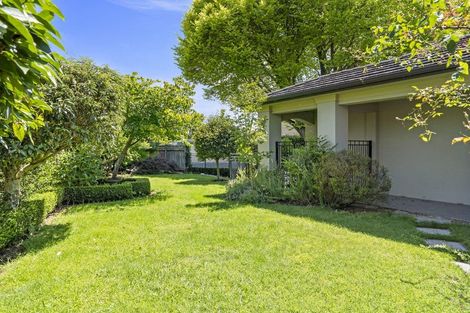 Photo of property in 61 Bowen Street, Cambridge, 3434