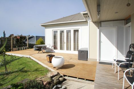 Photo of property in 14 Hull Street, South Hill, Oamaru, 9400