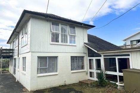Photo of property in 1 Kelkirk Street, Kelston, Auckland, 0602