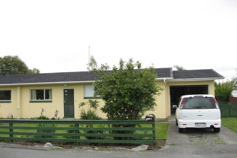 Photo of property in 8a Earnley Street, Rangiora, 7400