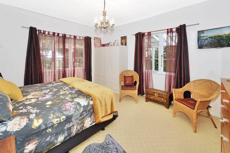 Photo of property in 12 Cameron Road, Te Puke, 3119