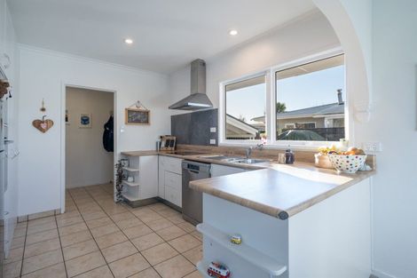 Photo of property in 141 Parkers Road, Tahunanui, Nelson, 7011