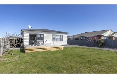 Photo of property in 30 Factory Road, Belfast, Christchurch, 8051