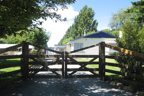 Photo of property in 400 Marshland Road, Marshland, Christchurch, 8083