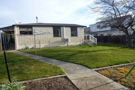 Photo of property in 104 Fache Street, Clyde, 9330