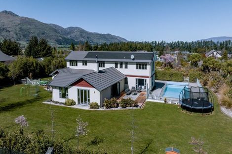 Photo of property in 42 Lichen Lane, Lake Hawea, Wanaka, 9382