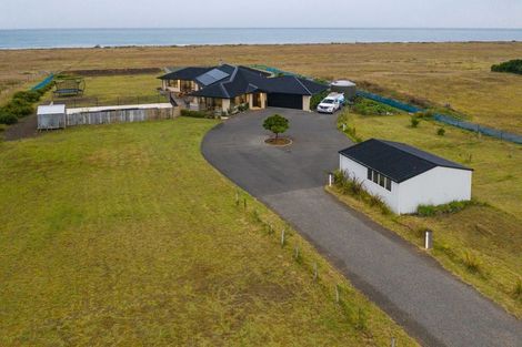 Photo of property in 37 Ocean View Crescent, Rarangi, Blenheim, 7273