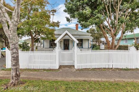 Photo of property in 54 George Street, Hikurangi, 0114