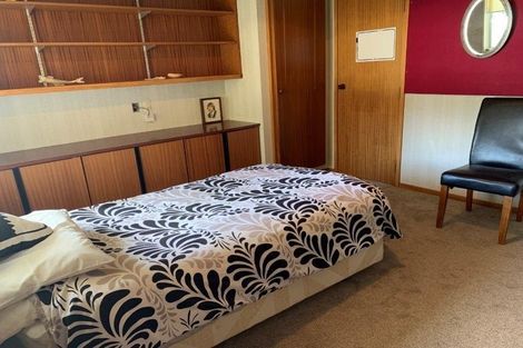 Photo of property in 90-94 Tenby Street, Wanaka, 9305