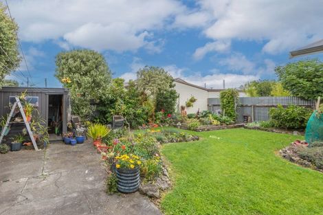Photo of property in 76 Meeanee Quay, Westshore, Napier, 4110
