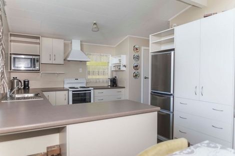 Photo of property in 321 High Street, Dannevirke, 4930