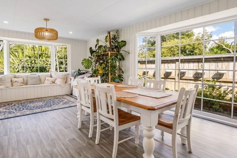 Photo of property in 40 Clifton Terrace, Fitzherbert, Palmerston North, 4410