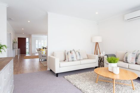 Photo of property in 2 Manutewhau Road, Massey, Auckland, 0614