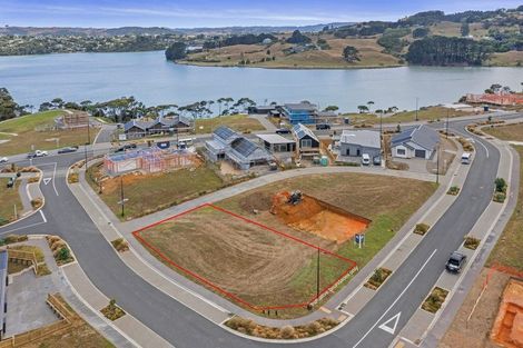 Photo of property in 5 Omahina Street, Raglan, 3225