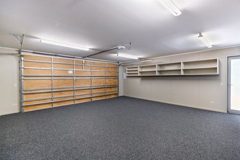 Photo of property in 17 Poplar Drive, Kelvin Heights, Queenstown, 9300