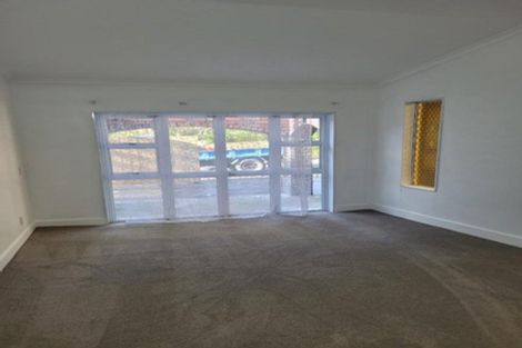 Photo of property in 107a Seaview Road, Westown, New Plymouth, 4310