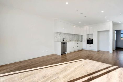 Photo of property in 201/1a Kings Road, Mount Roskill, Auckland, 1041