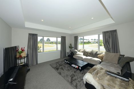 Photo of property in 23 Rossall Crescent, Rolleston, 7615