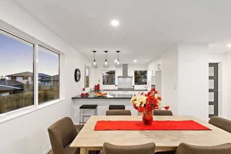 Photo of property in 4 Magnum Drive, Kumeu, 0810