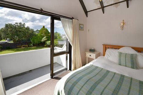 Photo of property in 48 Laurence Street, Manly, Whangaparaoa, 0930