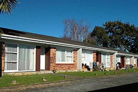 Photo of property in 28 Landscape Road, Papatoetoe, Auckland, 2025