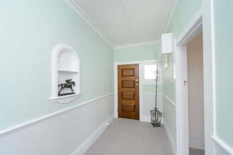 Photo of property in 7 Station Road, Marton, 4710