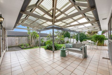 Photo of property in 8 Rapallo Place, Farm Cove, Auckland, 2012