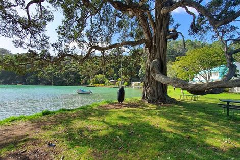 Photo of property in 15 Lavinia Place, Kawau Island, 0920