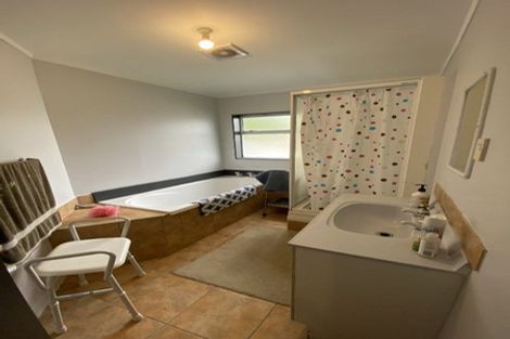 Photo of property in 1/8 Rochas Place, Clover Park, Auckland, 2019