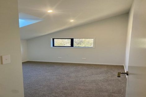 Photo of property in 77 Oregon Drive, Kelvin Heights, Queenstown, 9300