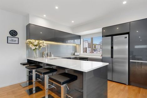 Photo of property in 1 Merivale Lane, Merivale, Christchurch, 8014