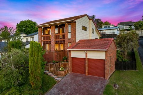 Photo of property in 81 Kennedy Avenue, Forrest Hill, Auckland, 0620