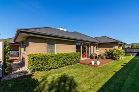 Photo of property in 2 Bernice Crescent, Yaldhurst, Christchurch, 8042
