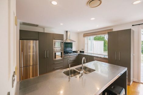 Photo of property in 24 Heatley Avenue, Hokowhitu, Palmerston North, 4410