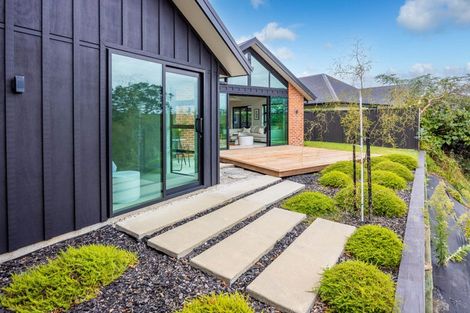 Photo of property in 14 Kentwood Place, Flagstaff, Hamilton, 3210