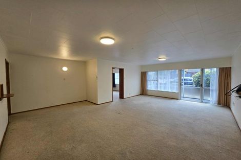 Photo of property in 2/21 Vivian Street, New Plymouth, 4310