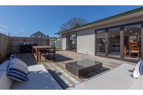 Photo of property in 166a Breezes Road, Aranui, Christchurch, 8061