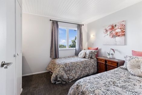 Photo of property in 29 The Track, Plimmerton, Porirua, 5026