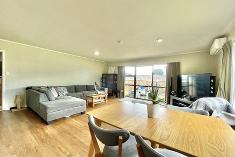 Photo of property in 49a Great South Road, Papatoetoe, Auckland, 2025
