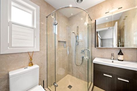 Photo of property in 32 Portland Road, Remuera, Auckland, 1050