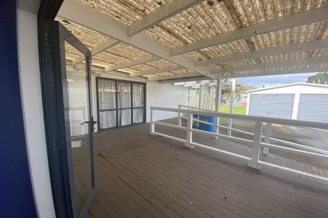 Photo of property in 28 Cambria Street, Hawera, 4610