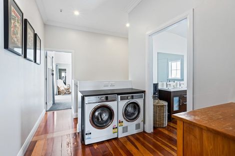 Photo of property in 25 Mahara Avenue, Manapouri, 9679