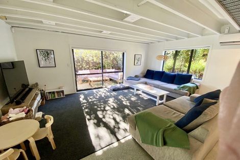 Photo of property in 17 Monte Cassino Place, Birkdale, Auckland, 0626