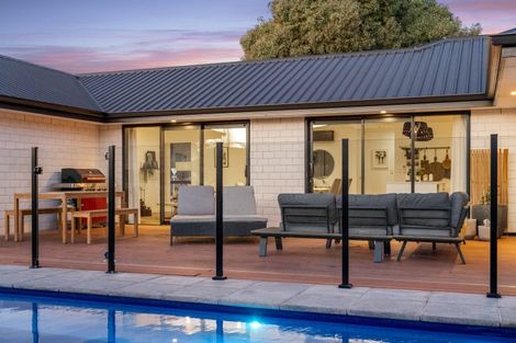 Photo of property in 238 Taylor Pass Road, Witherlea, Blenheim, 7201