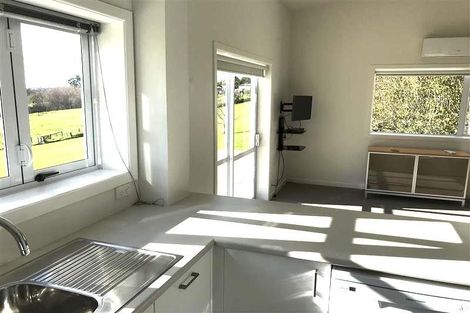 Photo of property in 11 Jeffs Road, Dairy Flat, Albany, 0794